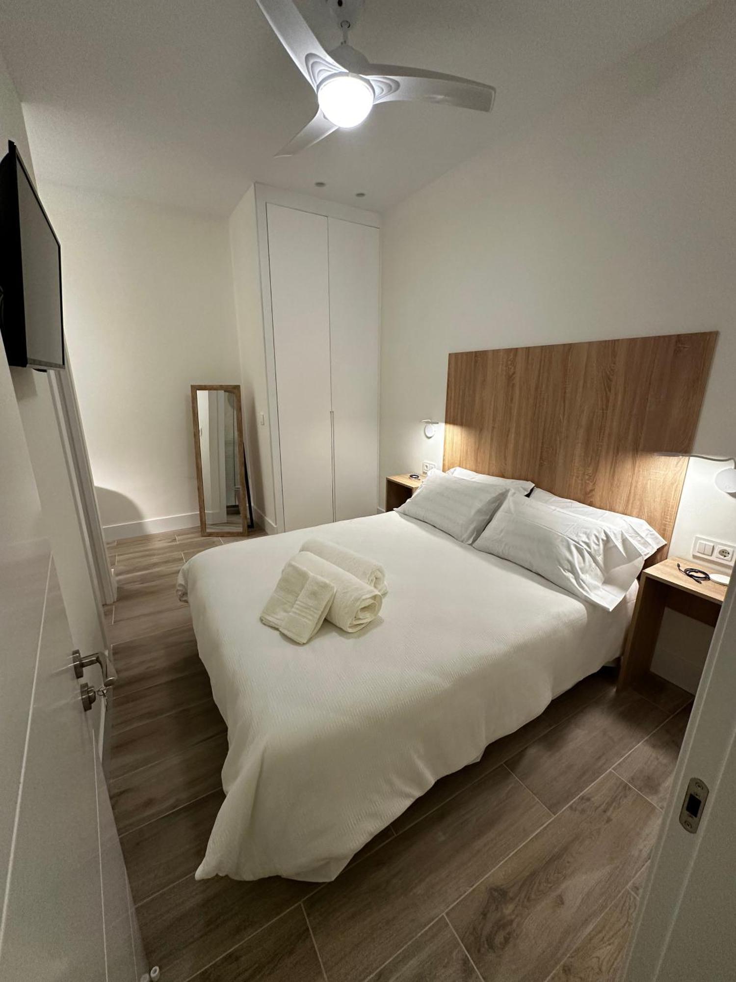 Apartamentos Moncloa Madrid Eksteriør bilde